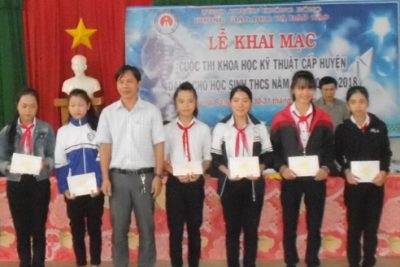 Phòng Giáo dục và Đào tạo Krông Bông tổ chức Hội thi Khoa học – Kỹ thuật lần thứ III, năm học 2017 – 2018